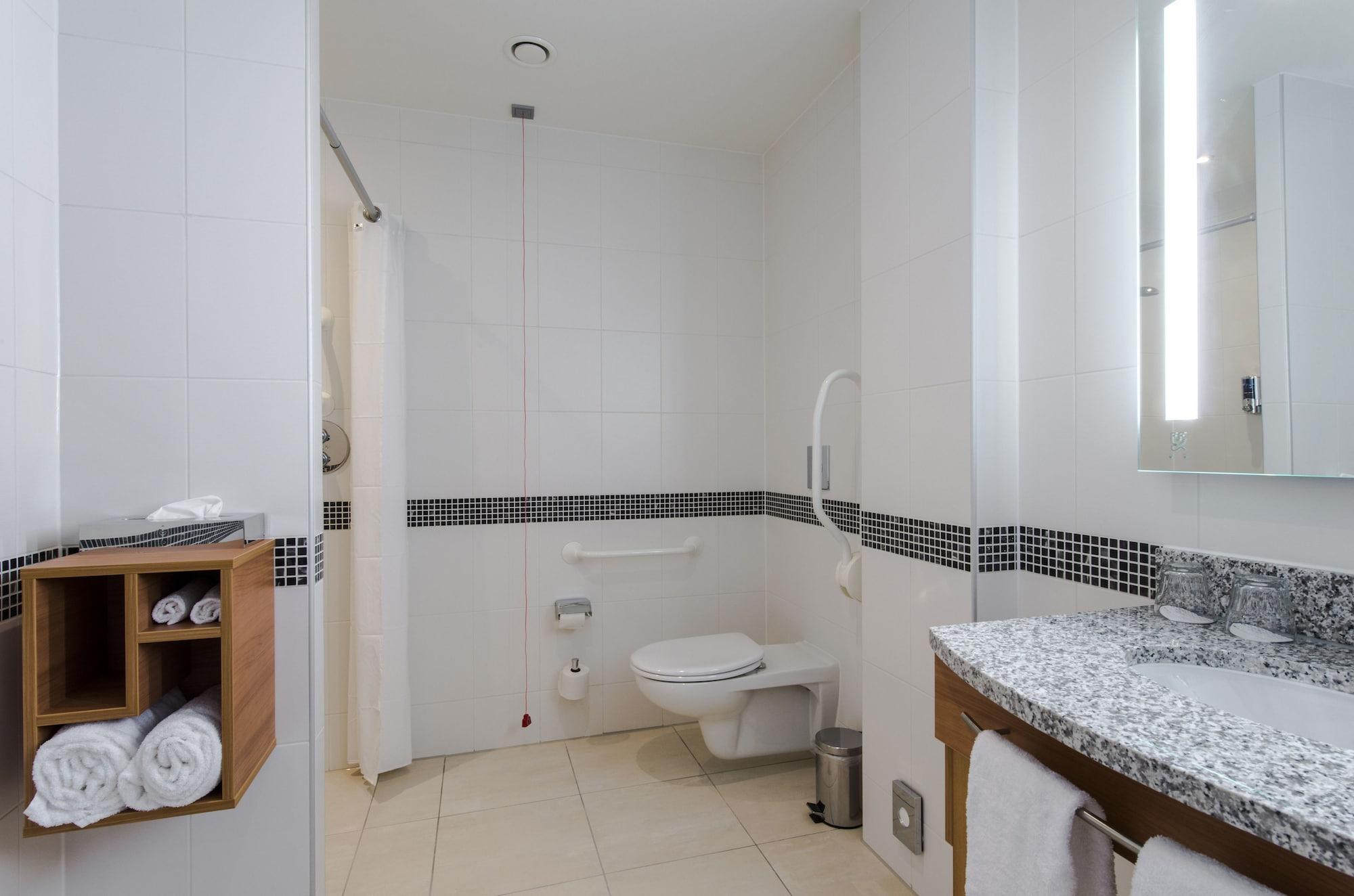 Hampton By Hilton Amsterdam Airport Schiphol Hotel Hoofddorp Exterior photo
